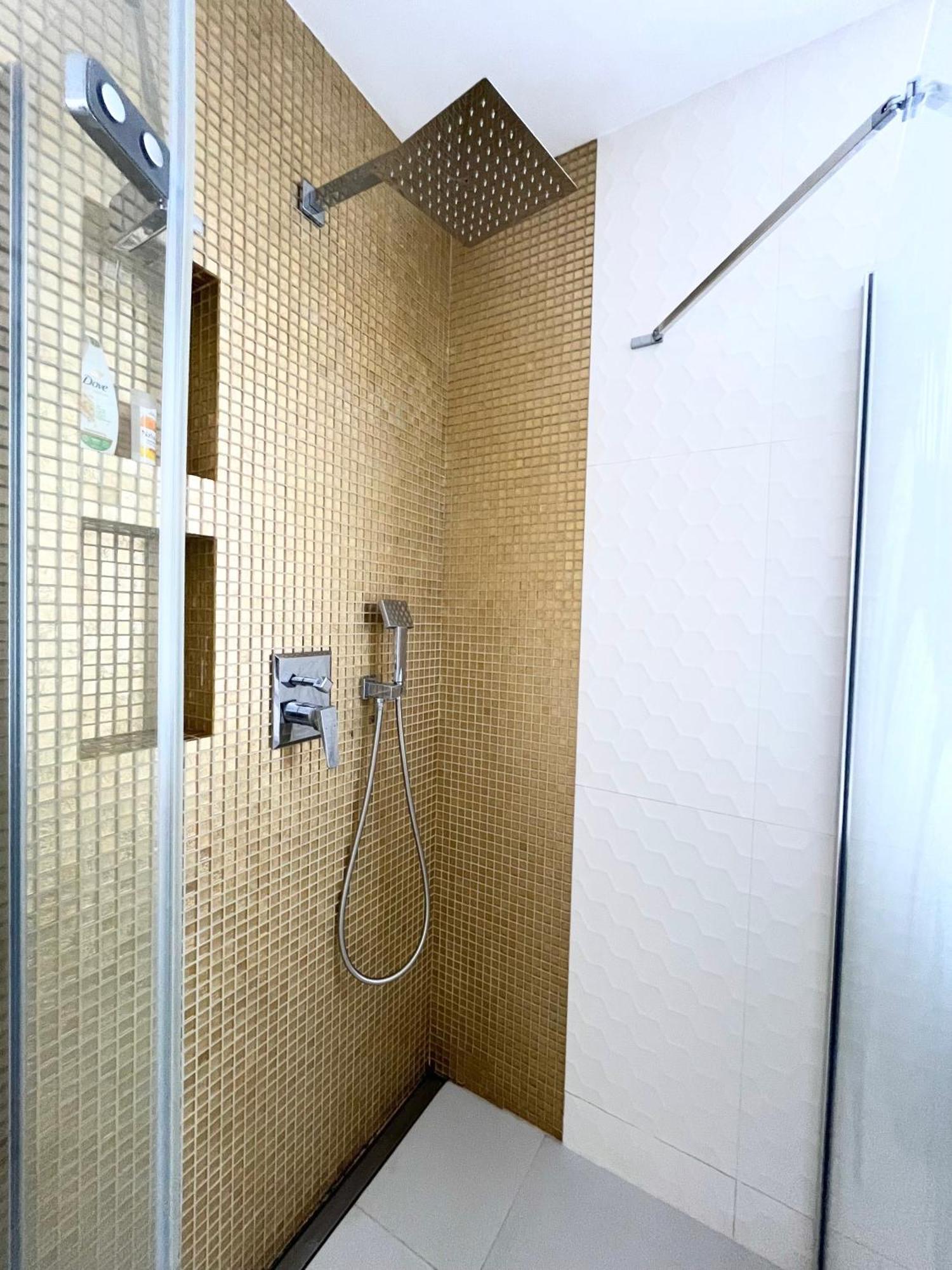 格丁尼亚Luksusowy Apartament Z Jacuzzi By Jacek Budek公寓 外观 照片